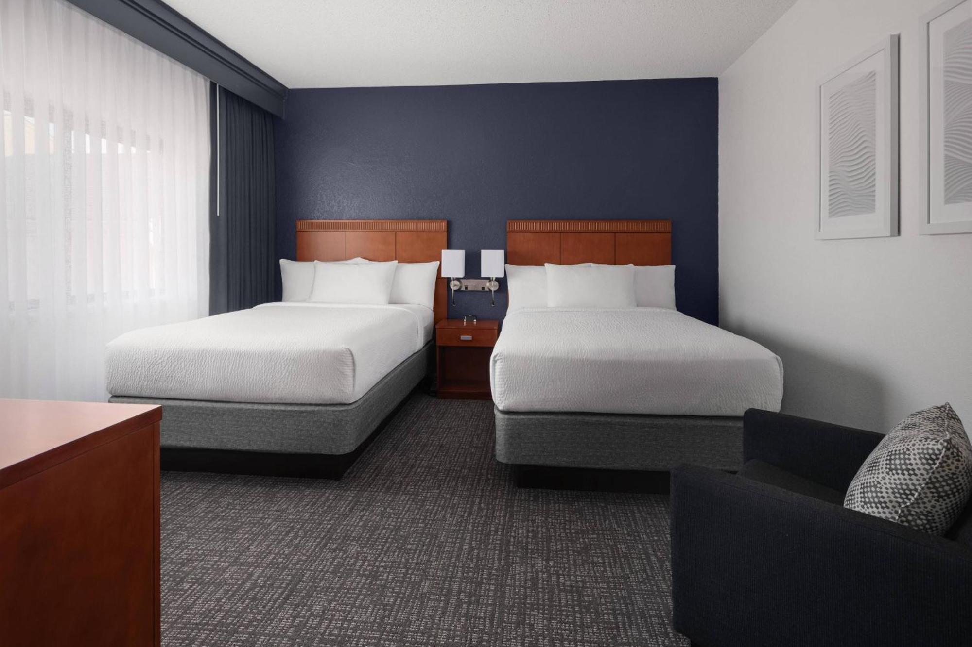 Courtyard by Marriott Rockville Exteriör bild