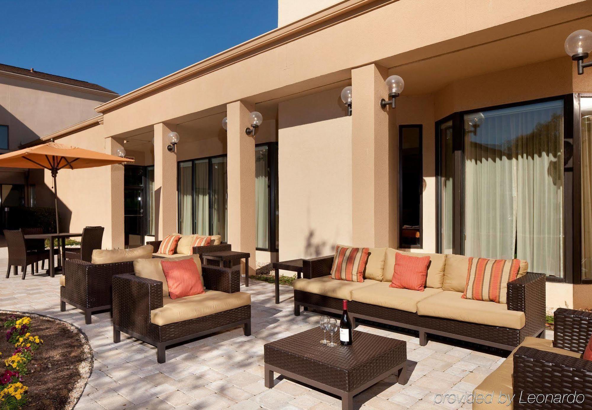 Courtyard by Marriott Rockville Exteriör bild